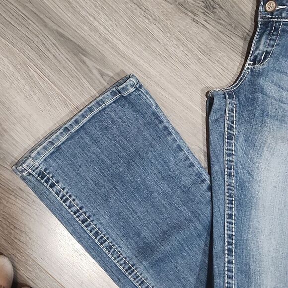 EUC Maurices Original Boot Jeans - Picture 3 of 9